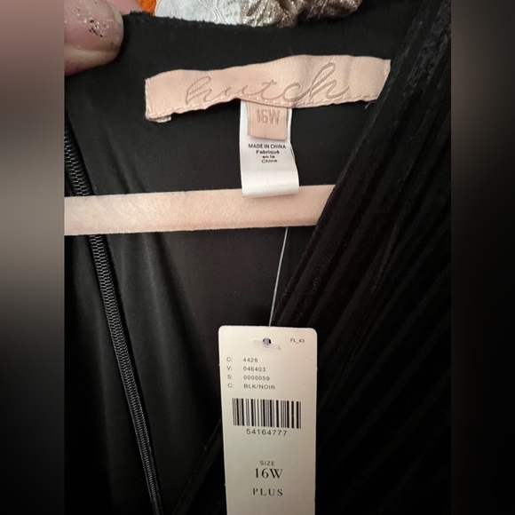 NWT Anthropologie hutch Paulina, wideleg striped velvet jumpsuit  16W pl… - Picture 7 of 7